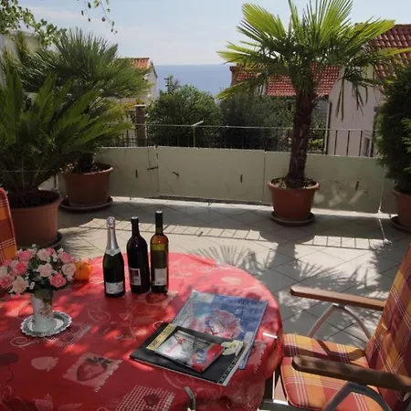 Nane Apartment